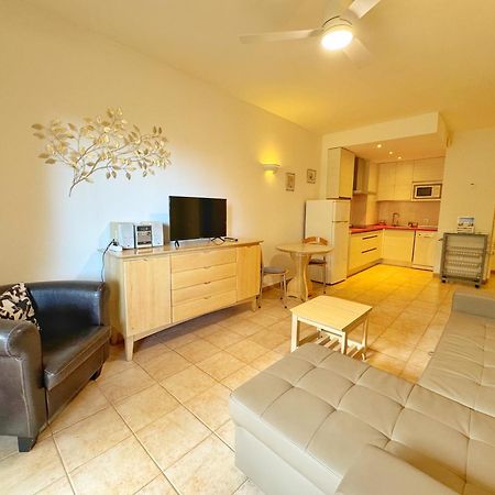 797 Holiday Rentals- Precioso Piso Con Vistas Al Jardin En Benalbeach Benalmádena Eksteriør billede