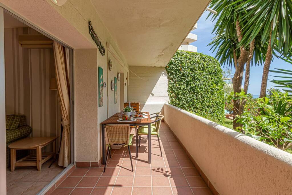 797 Holiday Rentals- Precioso Piso Con Vistas Al Jardin En Benalbeach Benalmádena Eksteriør billede