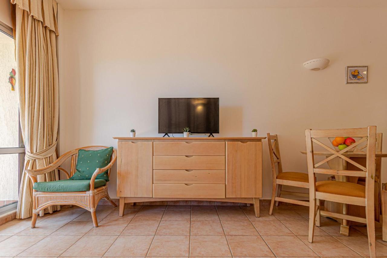 797 Holiday Rentals- Precioso Piso Con Vistas Al Jardin En Benalbeach Benalmádena Eksteriør billede