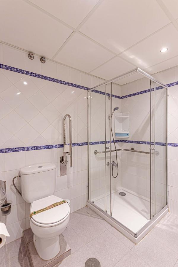797 Holiday Rentals- Precioso Piso Con Vistas Al Jardin En Benalbeach Benalmádena Eksteriør billede