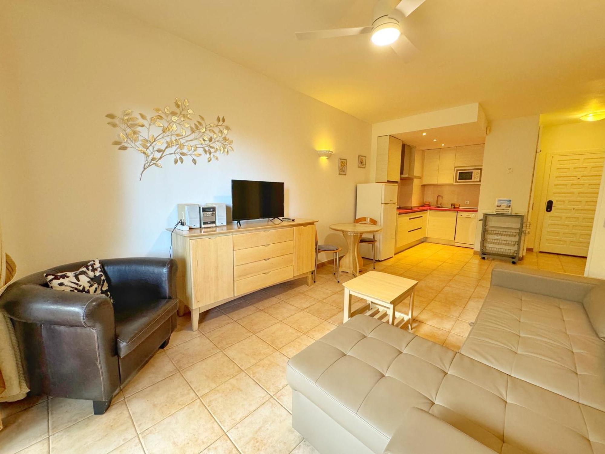 797 Holiday Rentals- Precioso Piso Con Vistas Al Jardin En Benalbeach Benalmádena Eksteriør billede